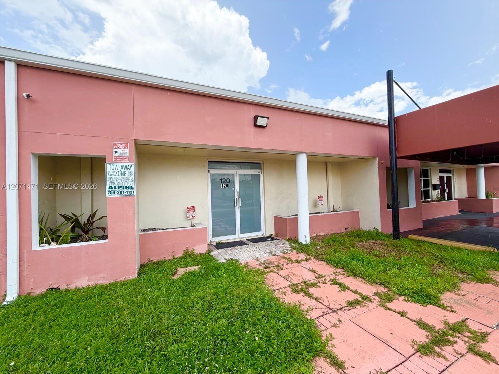   /   sq. ft. $ 2026-08-14 0 foto