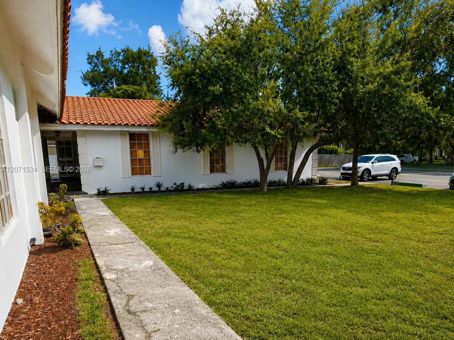   /   sq. ft. $ 2026-08-14 0 Photo