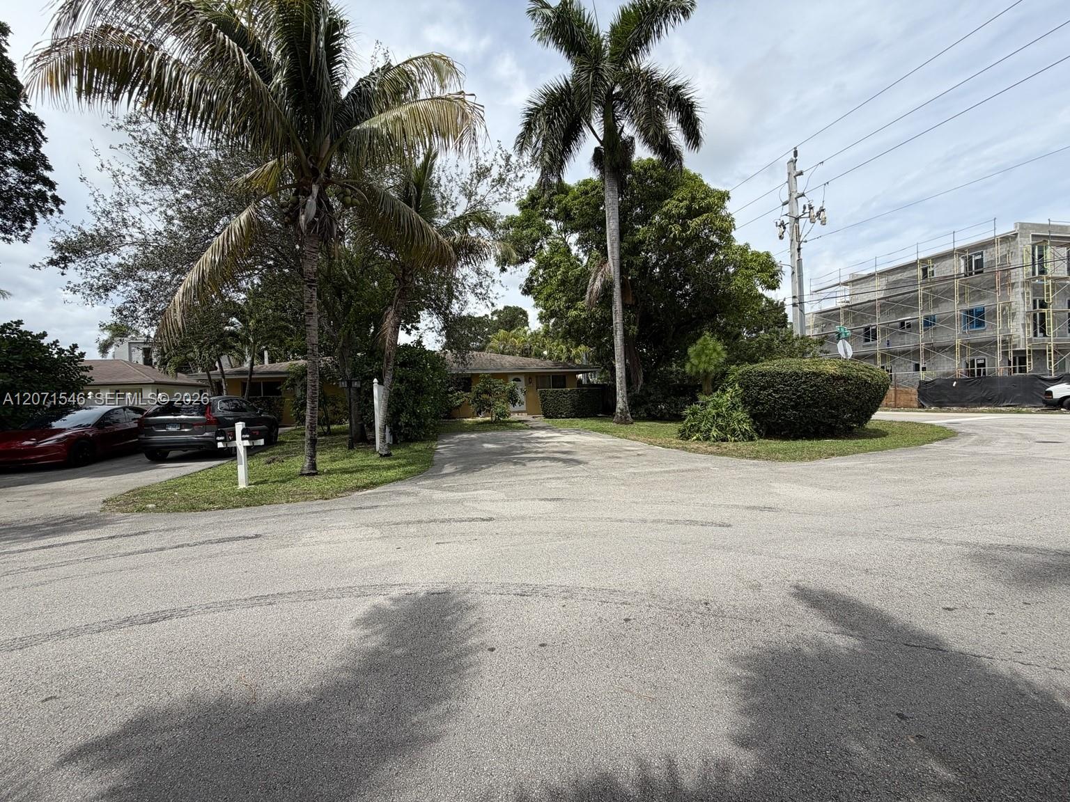 Ver detalles / 2400 sq. ft. $ 2026-08-14 0 foto