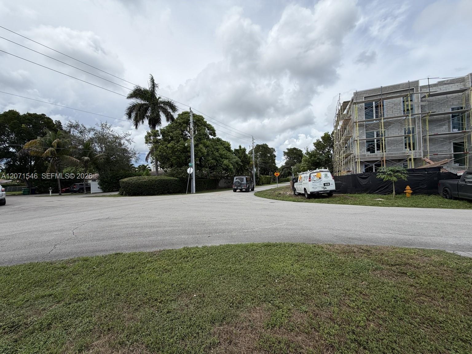 Ver detalles / 2400 sq. ft. $ 2026-08-14 0 foto