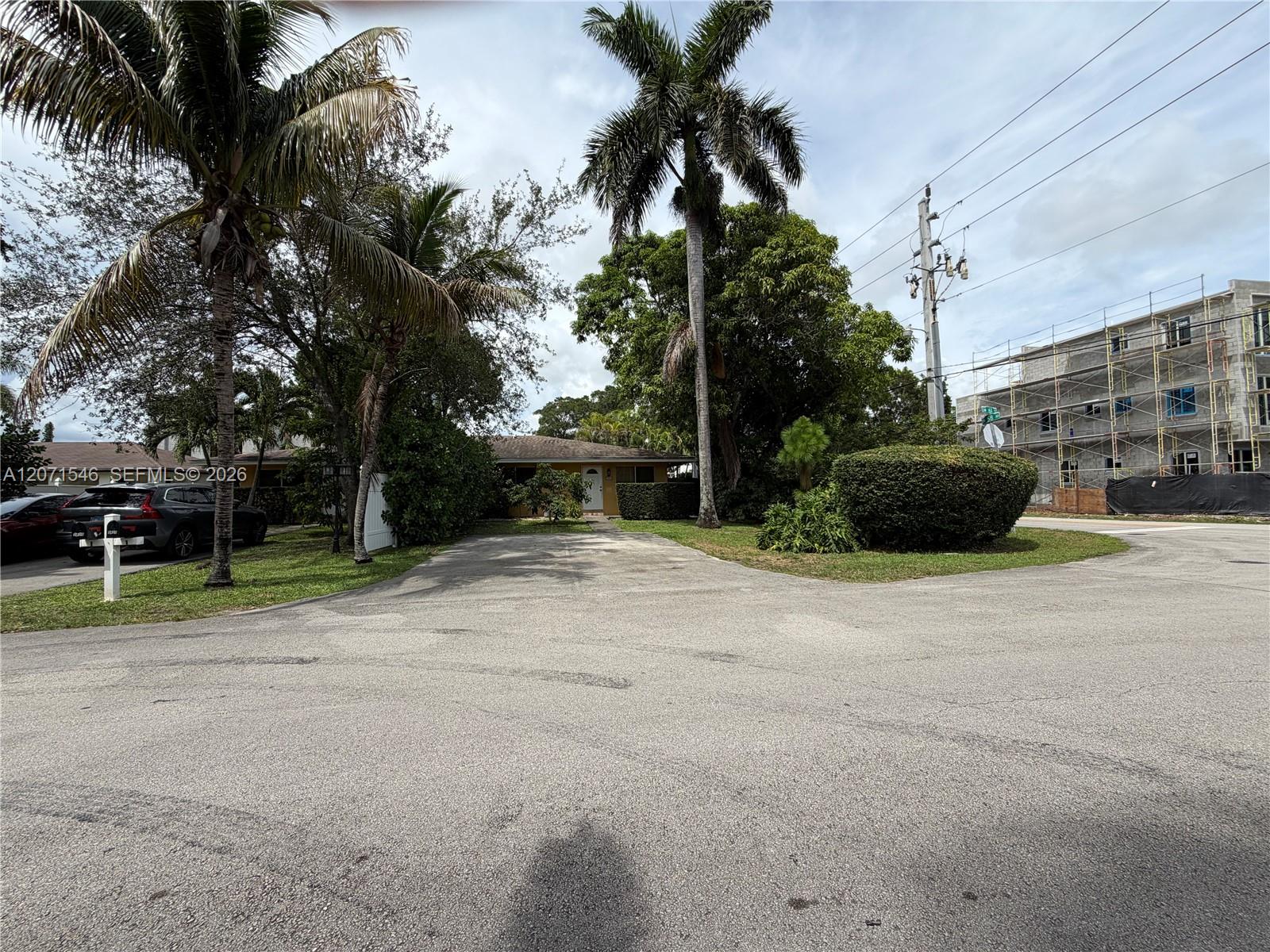 Ver detalles / 2400 sq. ft. $ 2026-08-14 0 foto