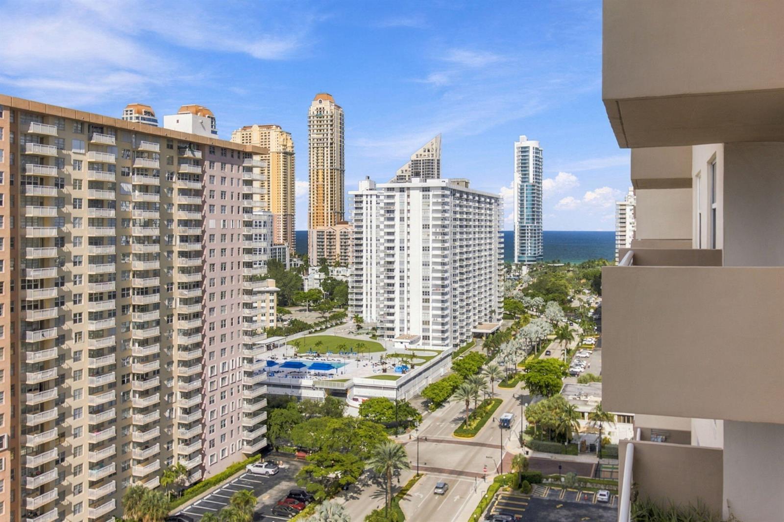 See details 1 / 943 sq. ft. $ 2026-10-15 0 Photo