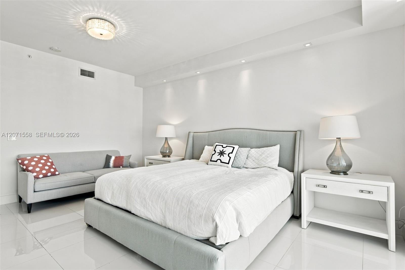 Photo of 1080 Brickell Ave #3800, Miami, Florida, 33131 -