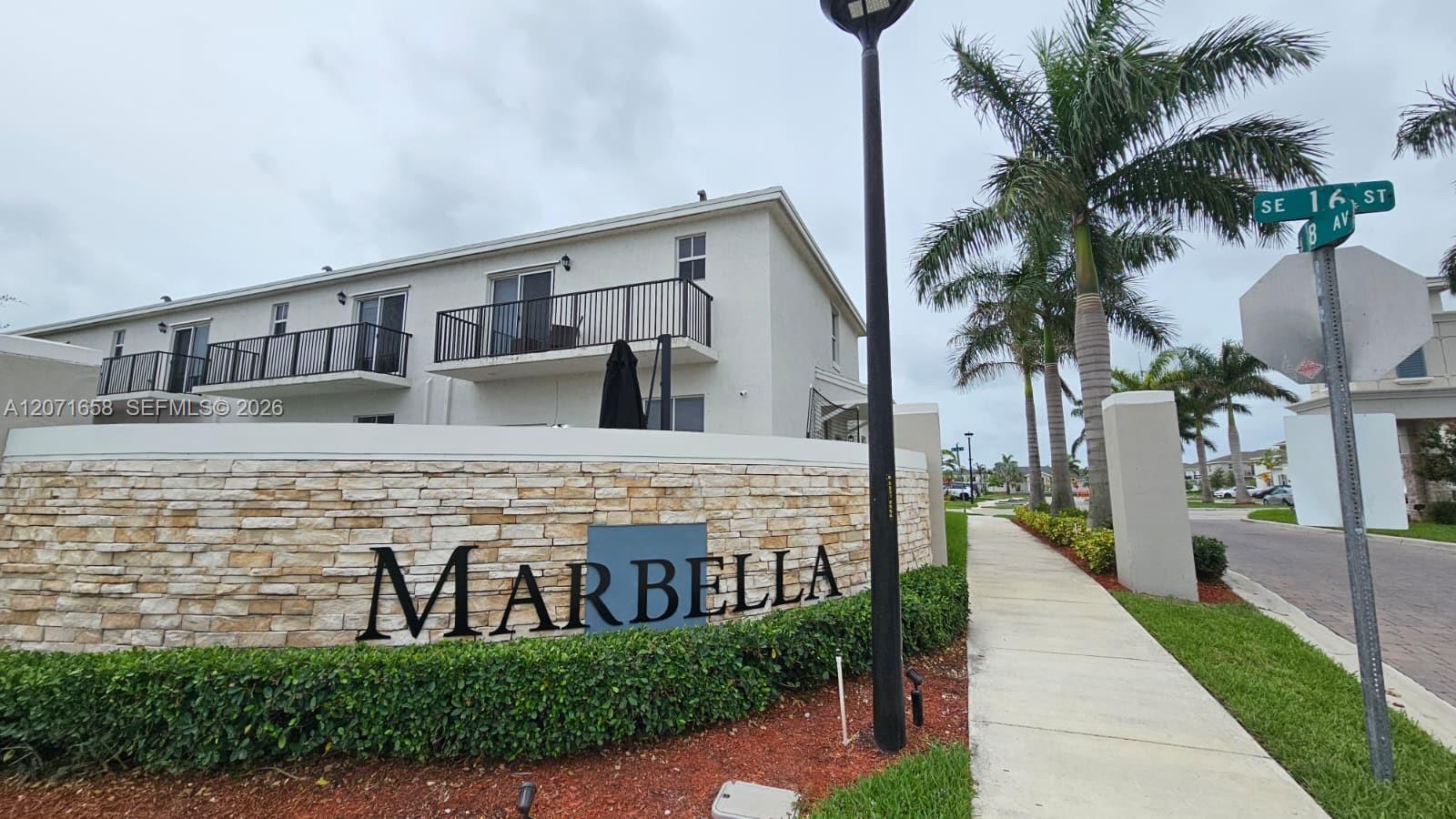 Ver detalles 1677 4 / 3 1826 sq. ft. $ 2026-08-14 0 foto