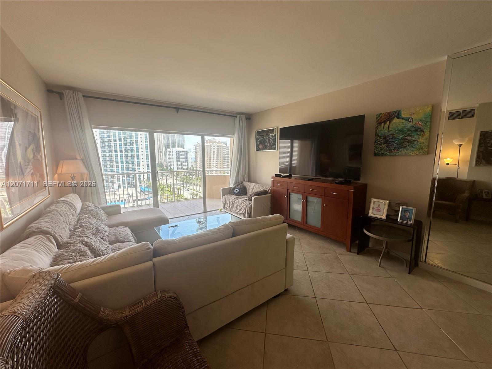 12B 1 / 2 870 sq. ft. $ 2026-08-14 0 Photo