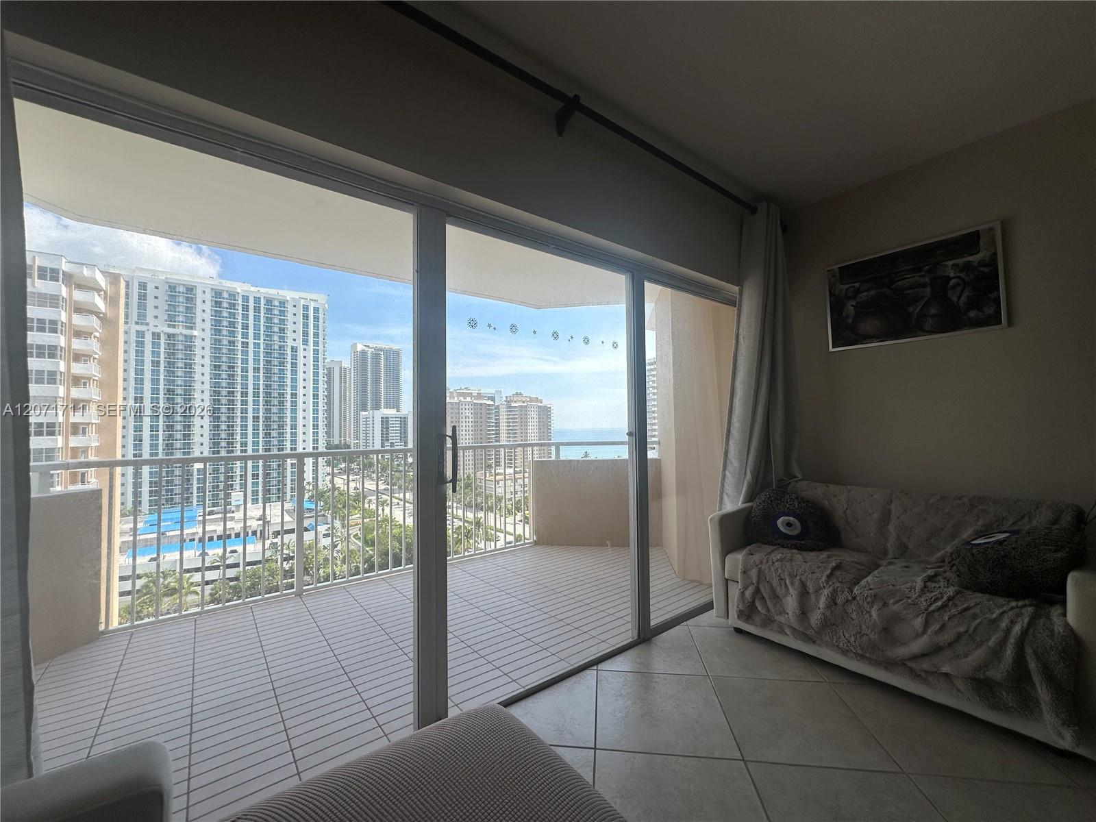 12B 1 / 2 870 sq. ft. $ 2026-08-14 0 Photo