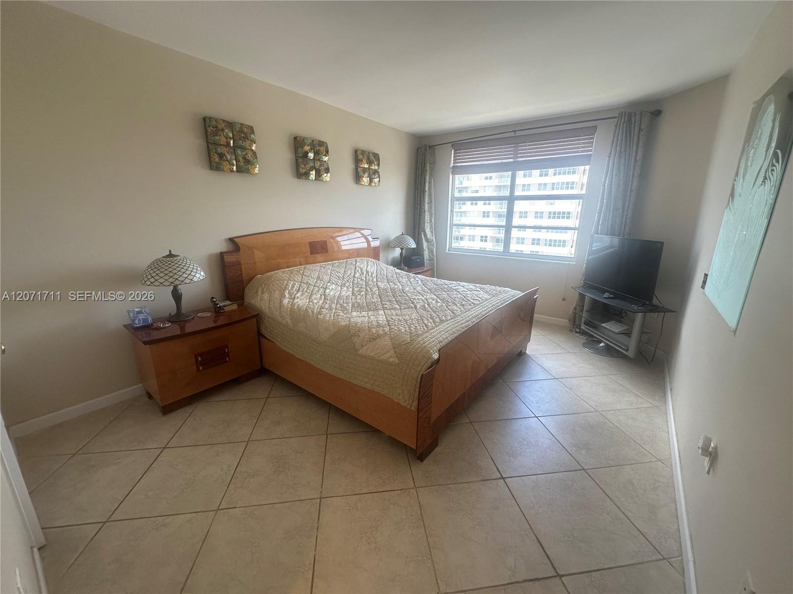 12B 1 / 2 870 sq. ft. $ 2026-08-14 0 Photo