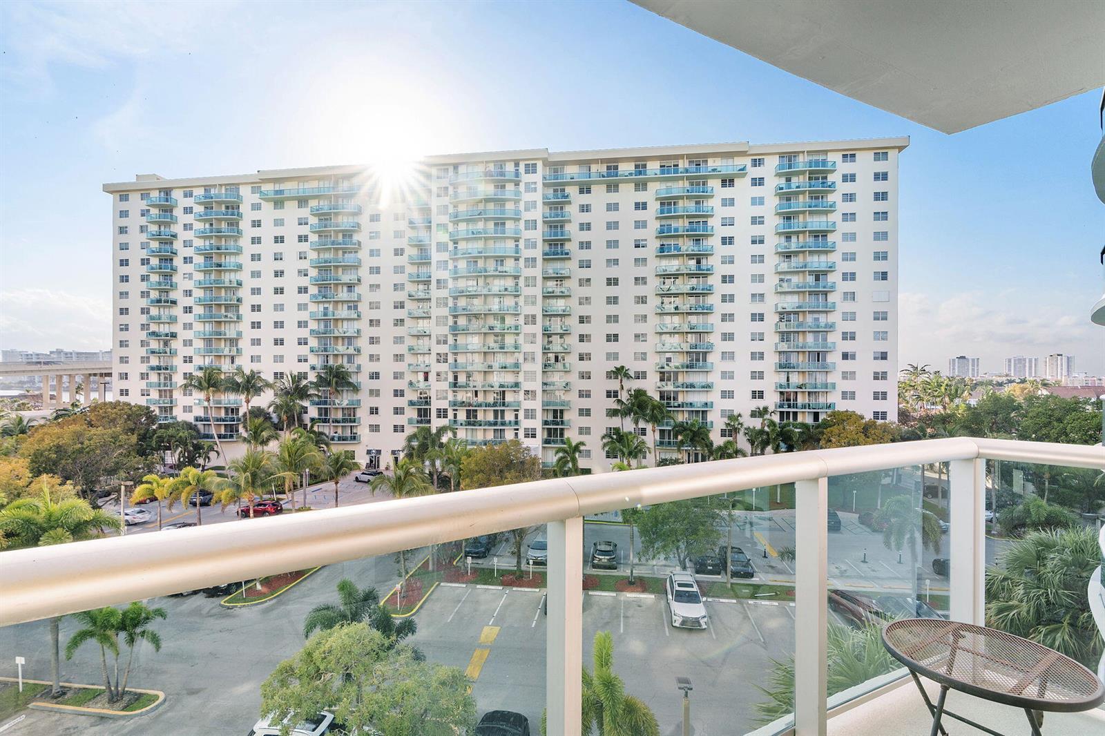 Photo of 19380 Collins  #523, Sunny Isles Beach, Florida, 33160 - Wide exterior views
