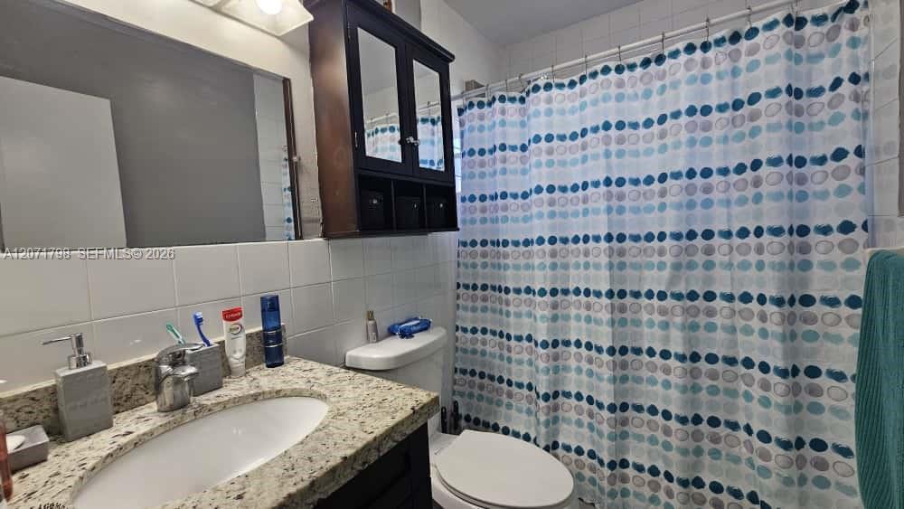 Ver detalles 9 2 / 2 1250 sq. ft. $ 2026-08-15 0 foto