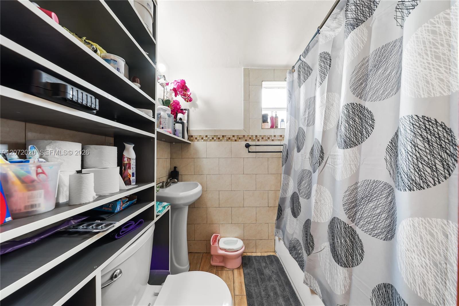 Ver detalles / 1322 sq. ft. $ 2026-08-16 0 foto