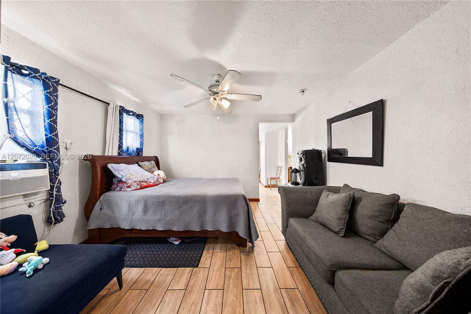 Ver detalles / 1322 sq. ft. $ 2026-08-16 0 foto