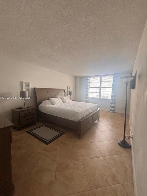 Photo of 3725 Ocean Dr  #1417, Hollywood, Florida, 33019 - 