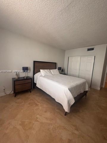 Photo of 3725 Ocean Dr  #1417, Hollywood, Florida, 33019 - 