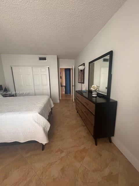 Photo of 3725 Ocean Dr  #1417, Hollywood, Florida, 33019 - 