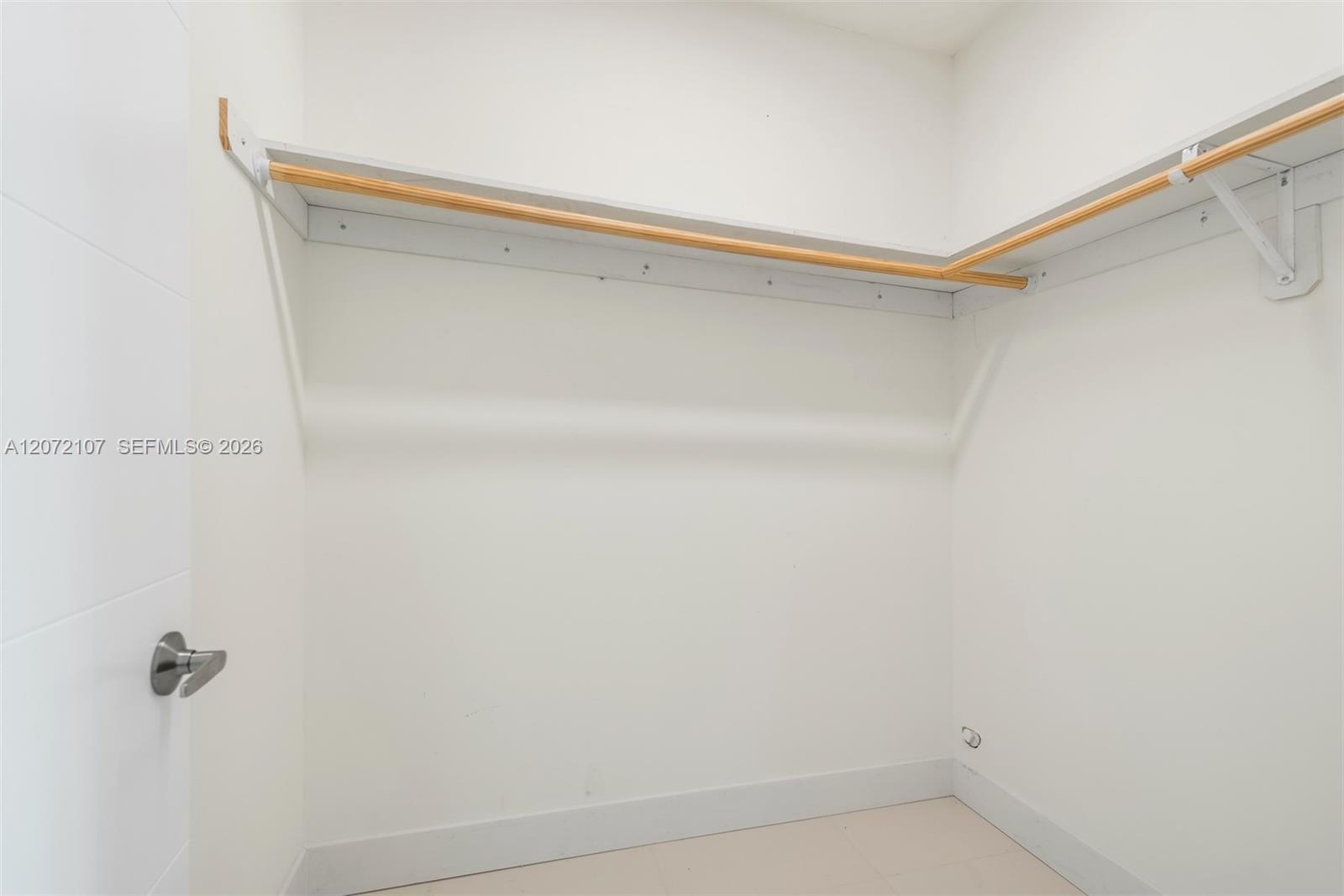 See details / 1810 sq. ft. $ 2026-08-16 0 Photo