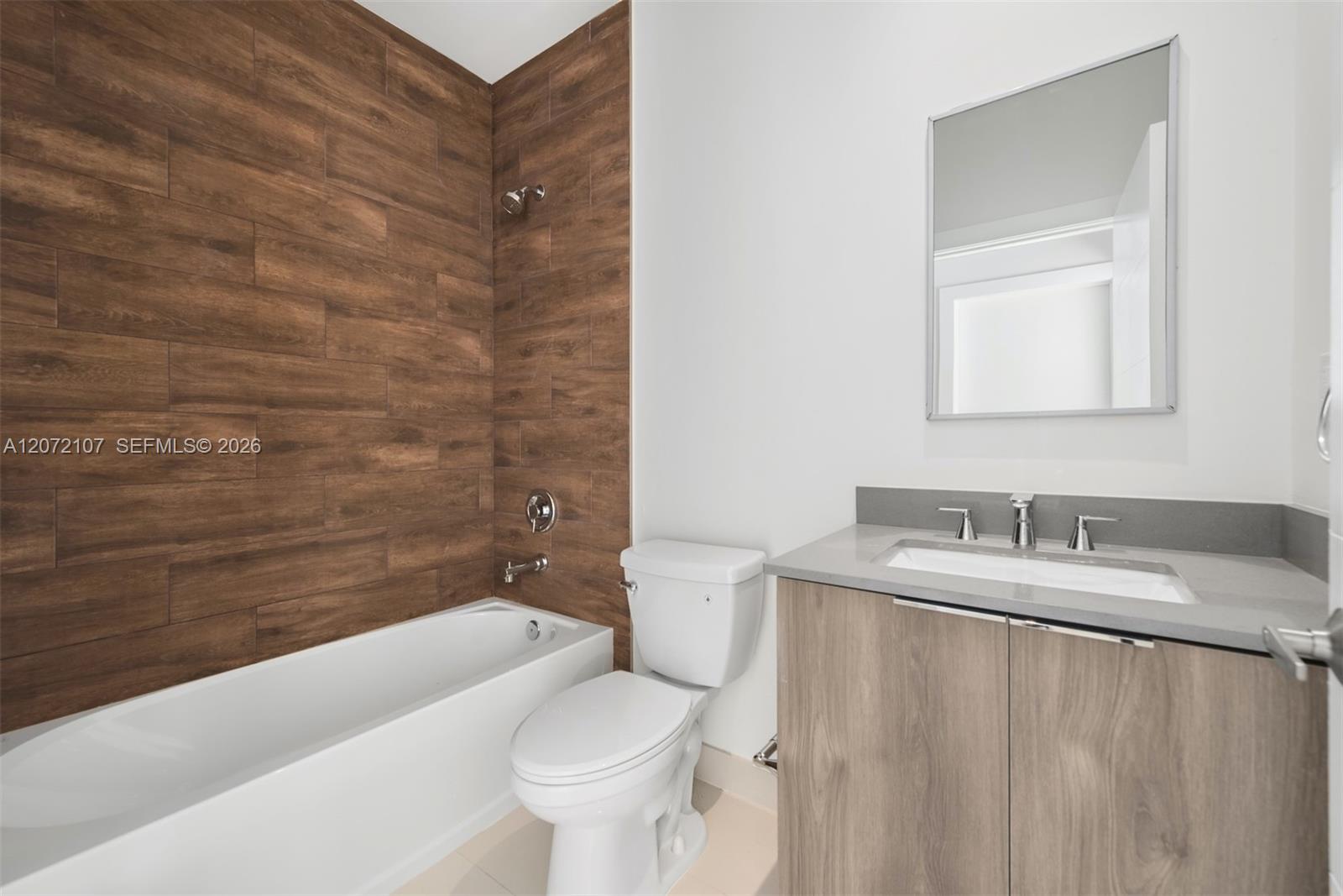 See details / 1810 sq. ft. $ 2026-08-16 0 Photo