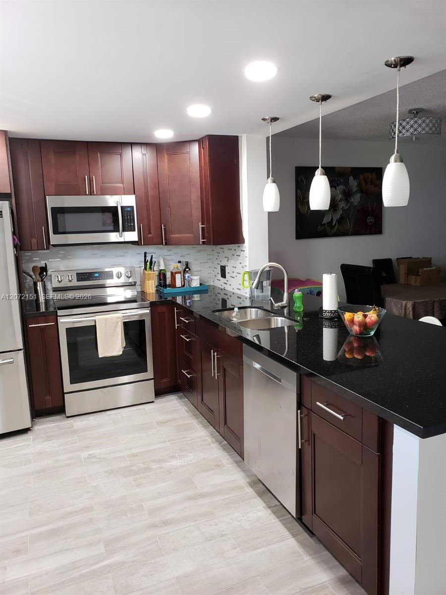 Photo of 900 12th Ave  #302, Hallandale Beach, Florida, 33009 - 