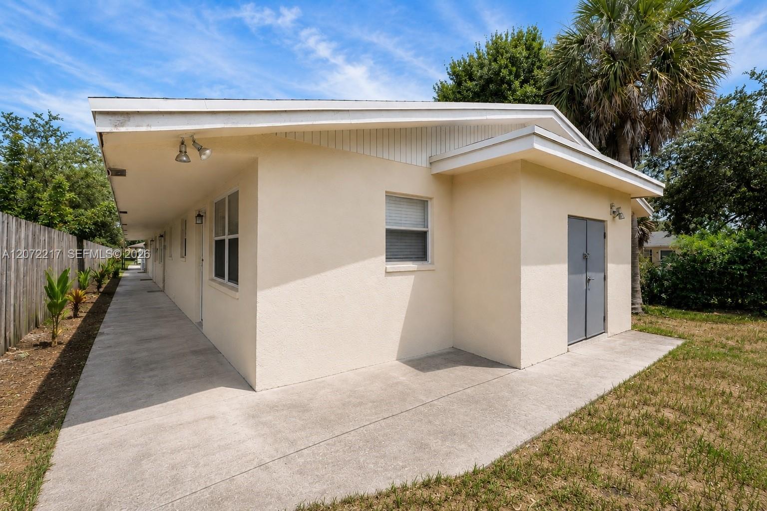 Ver detalles / 3282 sq. ft. $ 2026-08-17 0 foto