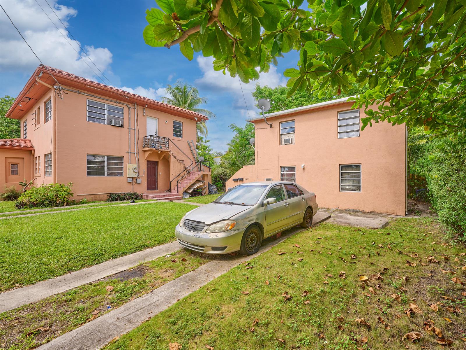 See details / 0 2483 sq. ft. $ 2026-09-07 0 Photo