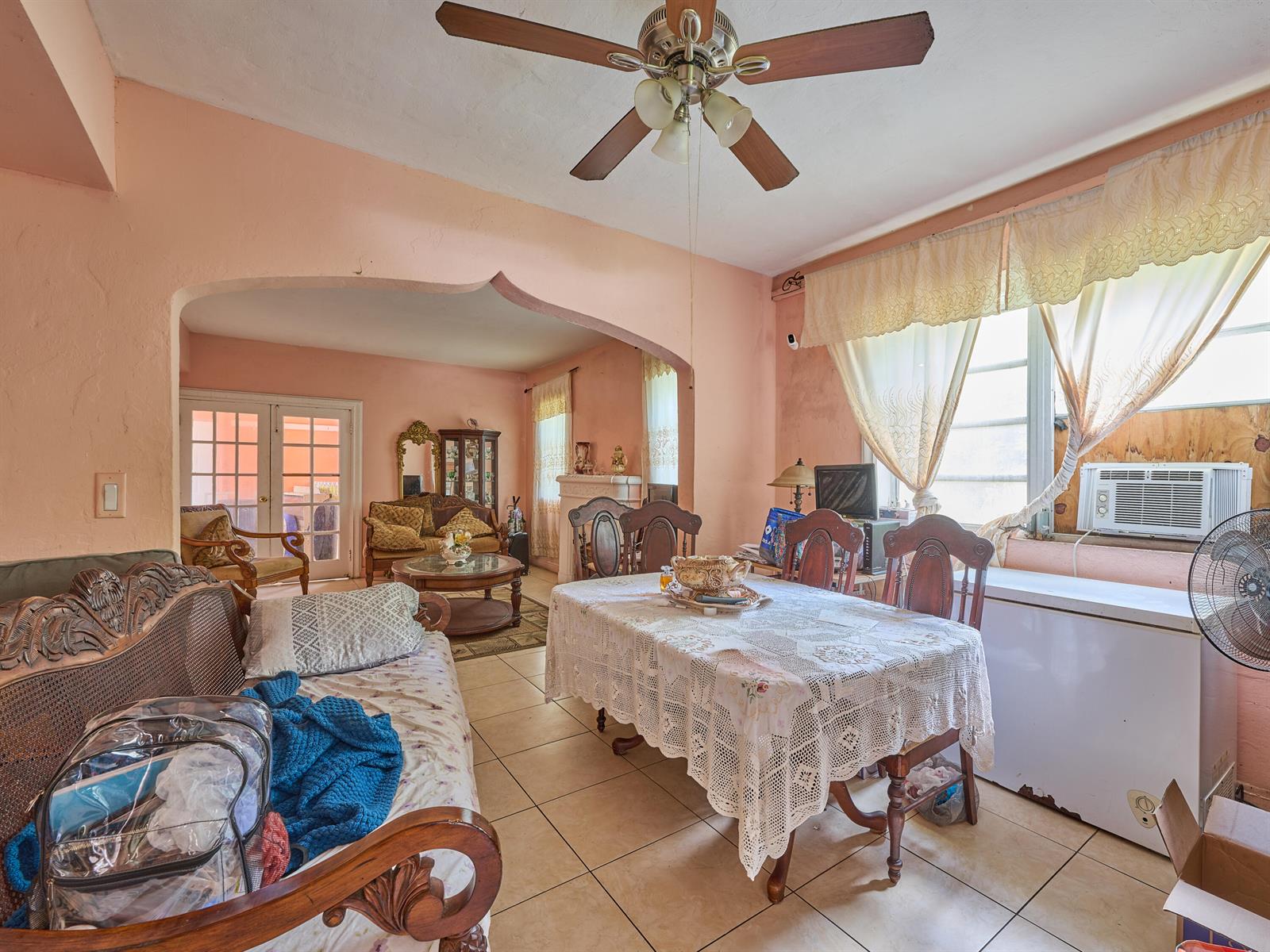 See details / 0 2483 sq. ft. $ 2026-09-07 0 Photo