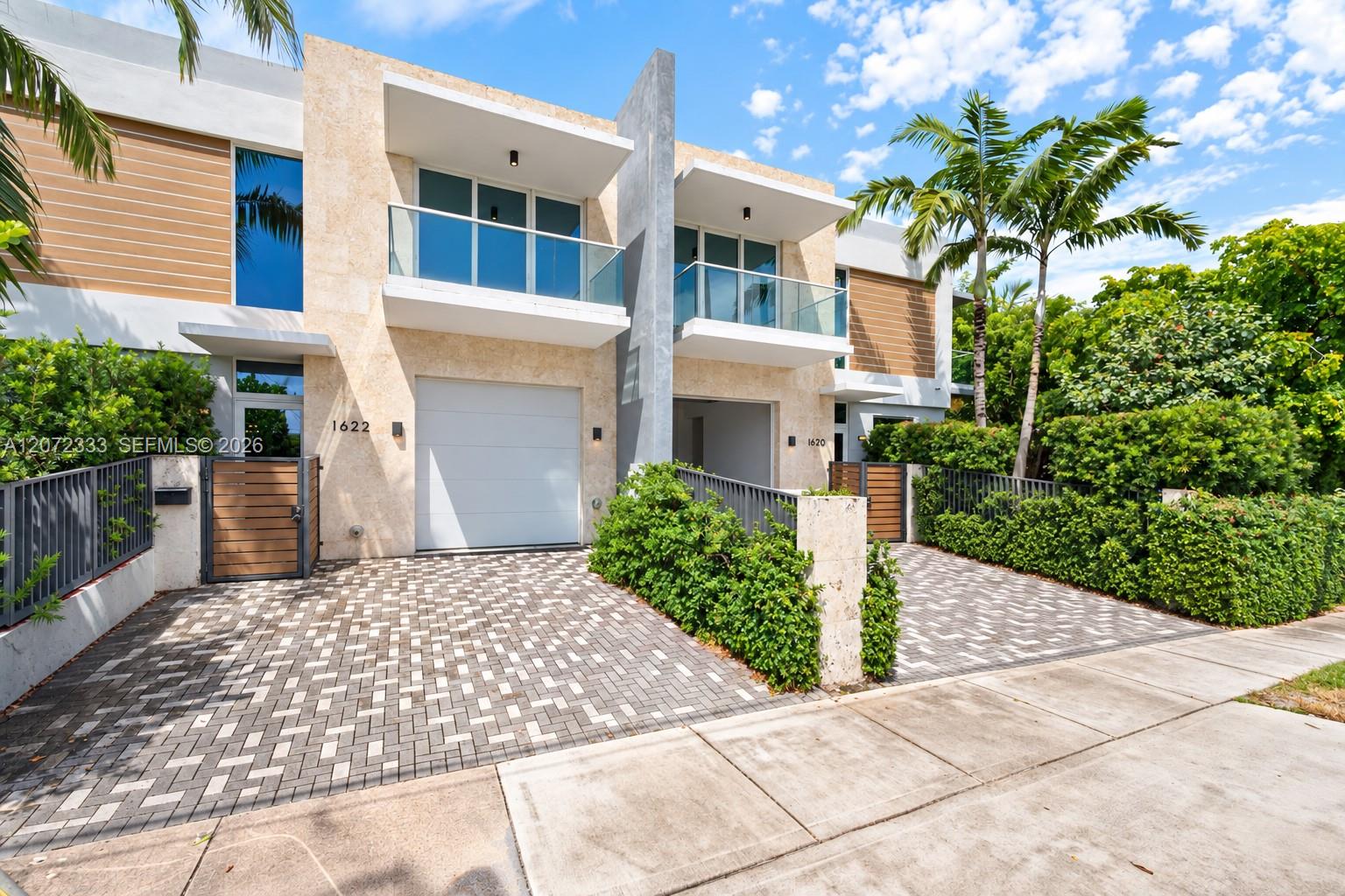   /  5328 sq. ft. $ 2026-08-17 0 foto