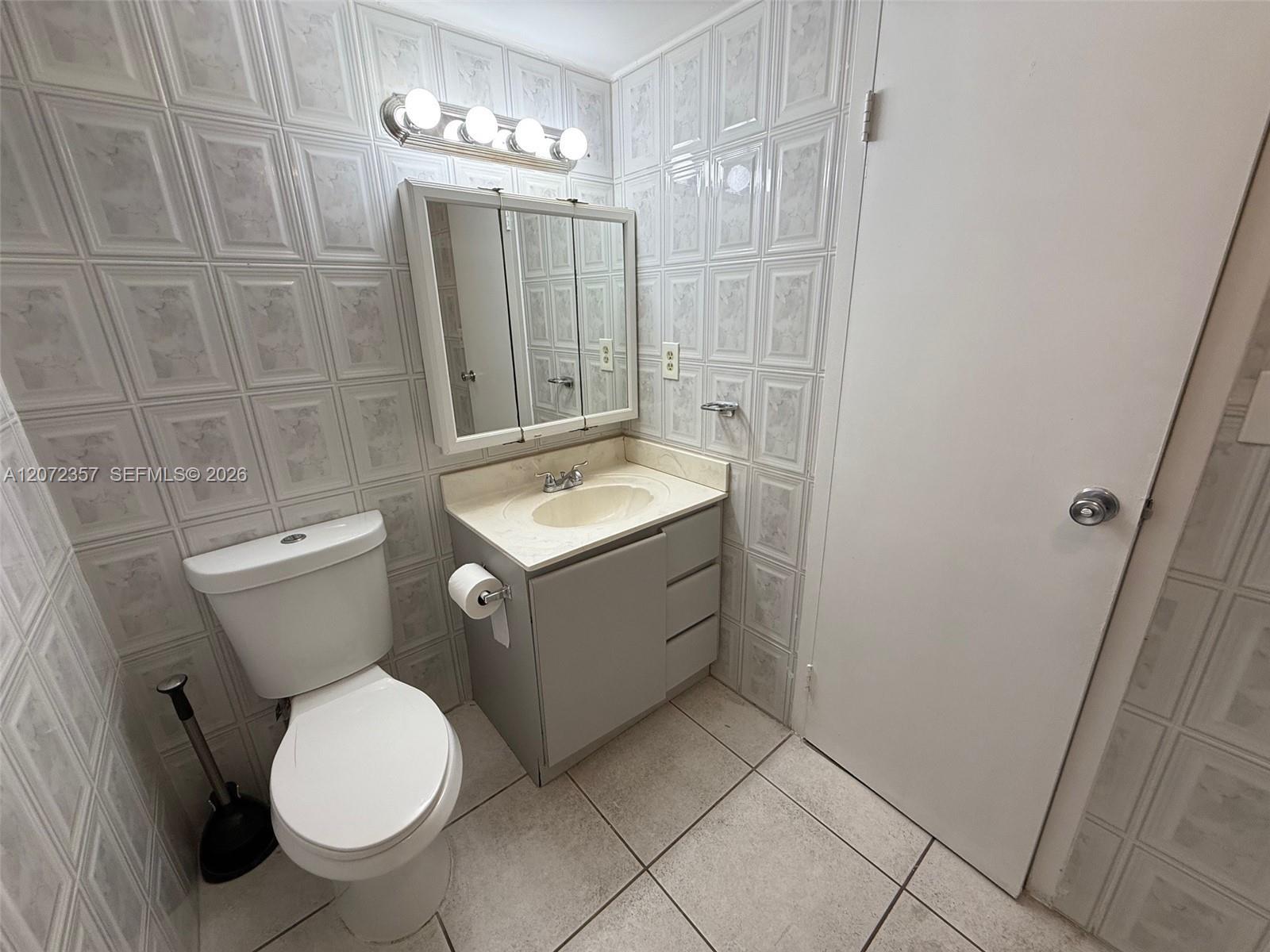 Photo of 17011 Bay Rd #1007, Sunny Isles Beach, Florida, 33160 -