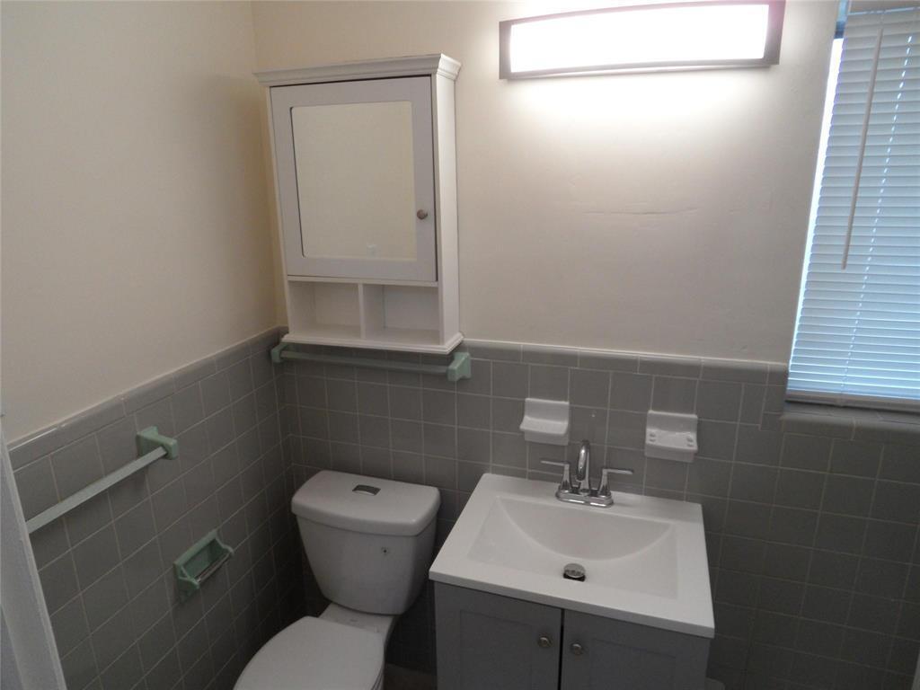 1-4  / 0 2499 sq. ft. $ 2026-09-07 0 Photo