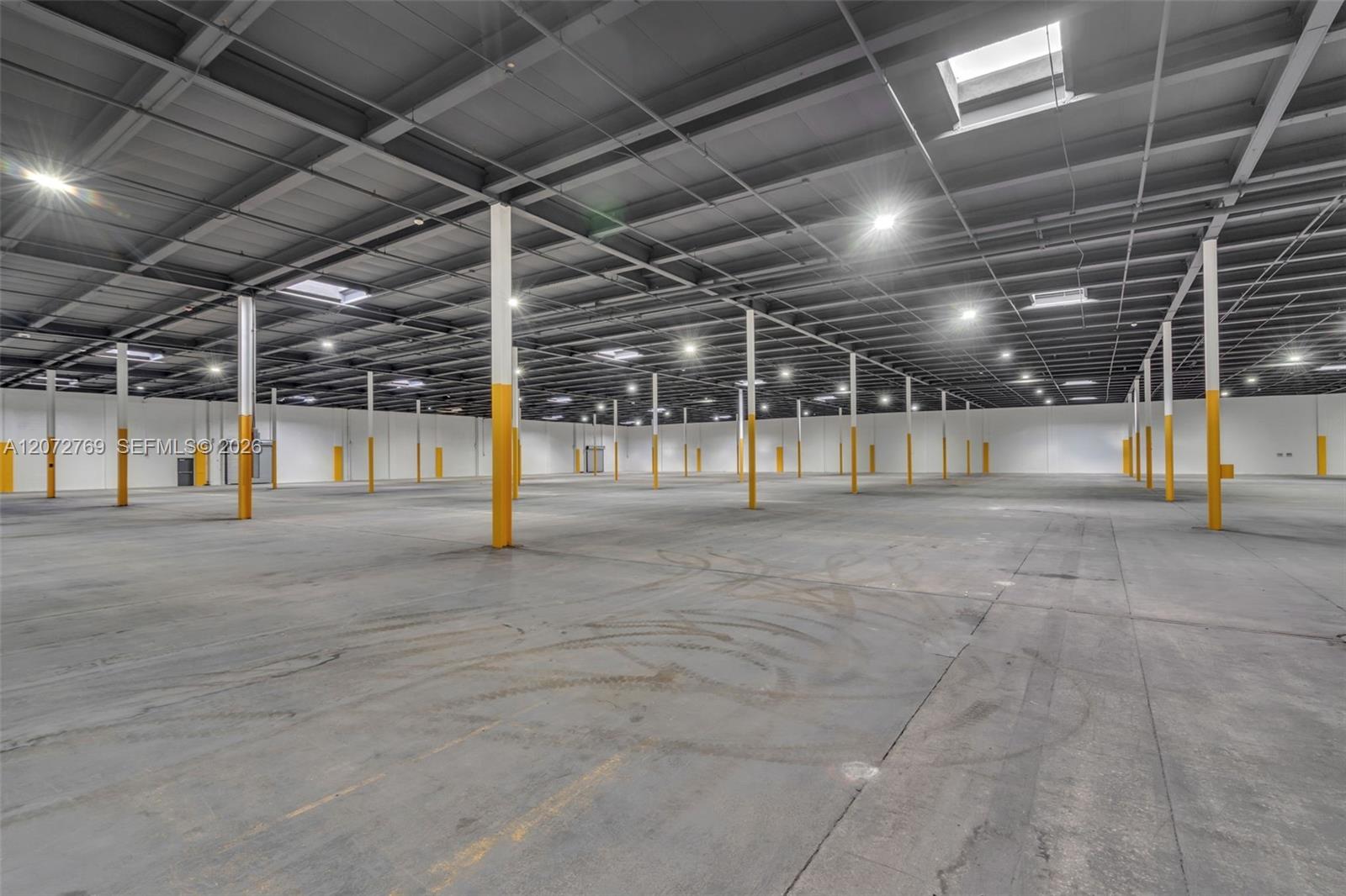 Ver detalles / sq. ft. $ 2026-08-17 0 foto
