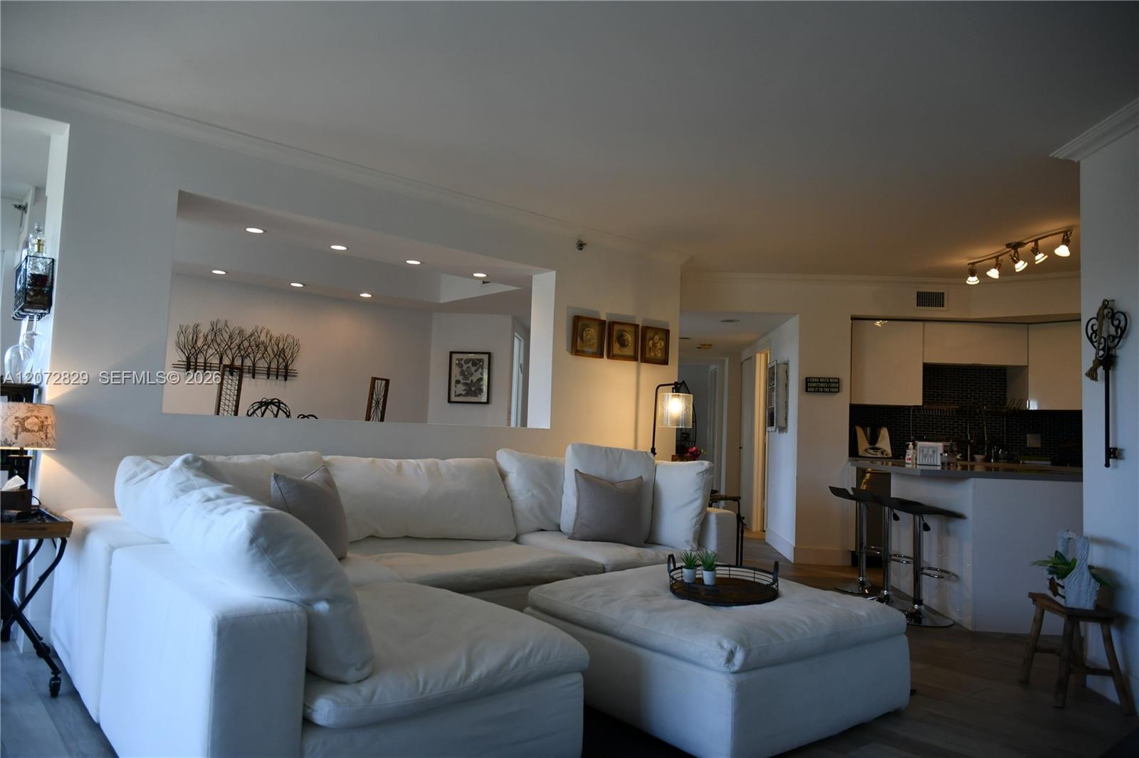 303 3 / 3 1840 sq. ft. $ 2026-08-17 0 Photo