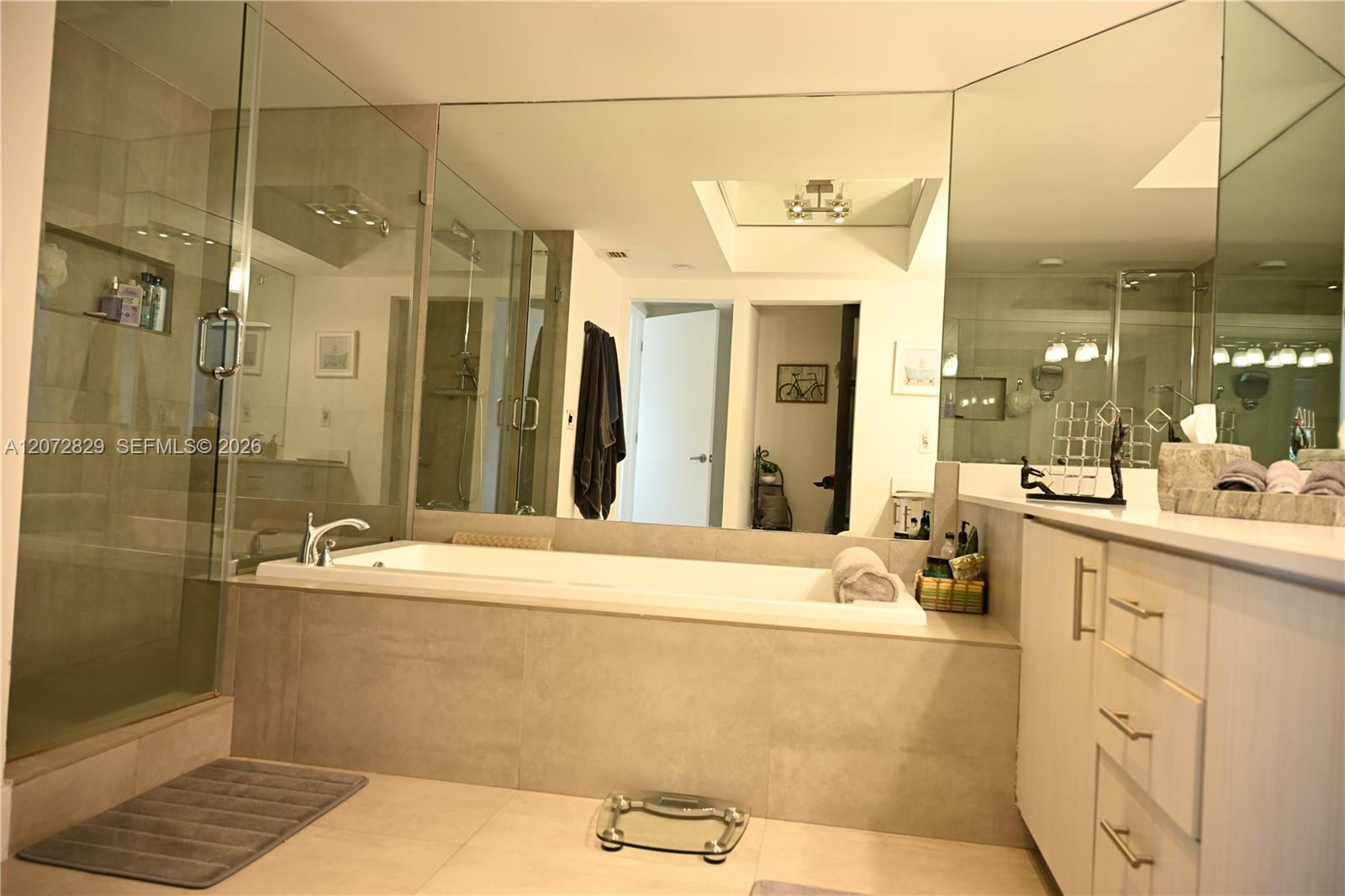 303 3 / 3 1840 sq. ft. $ 2026-09-29 0 Photo