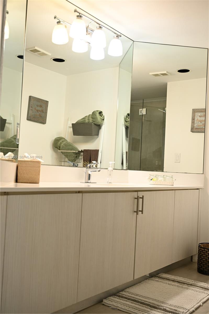 303 3 / 3 1840 sq. ft. $ 2026-09-29 0 Photo