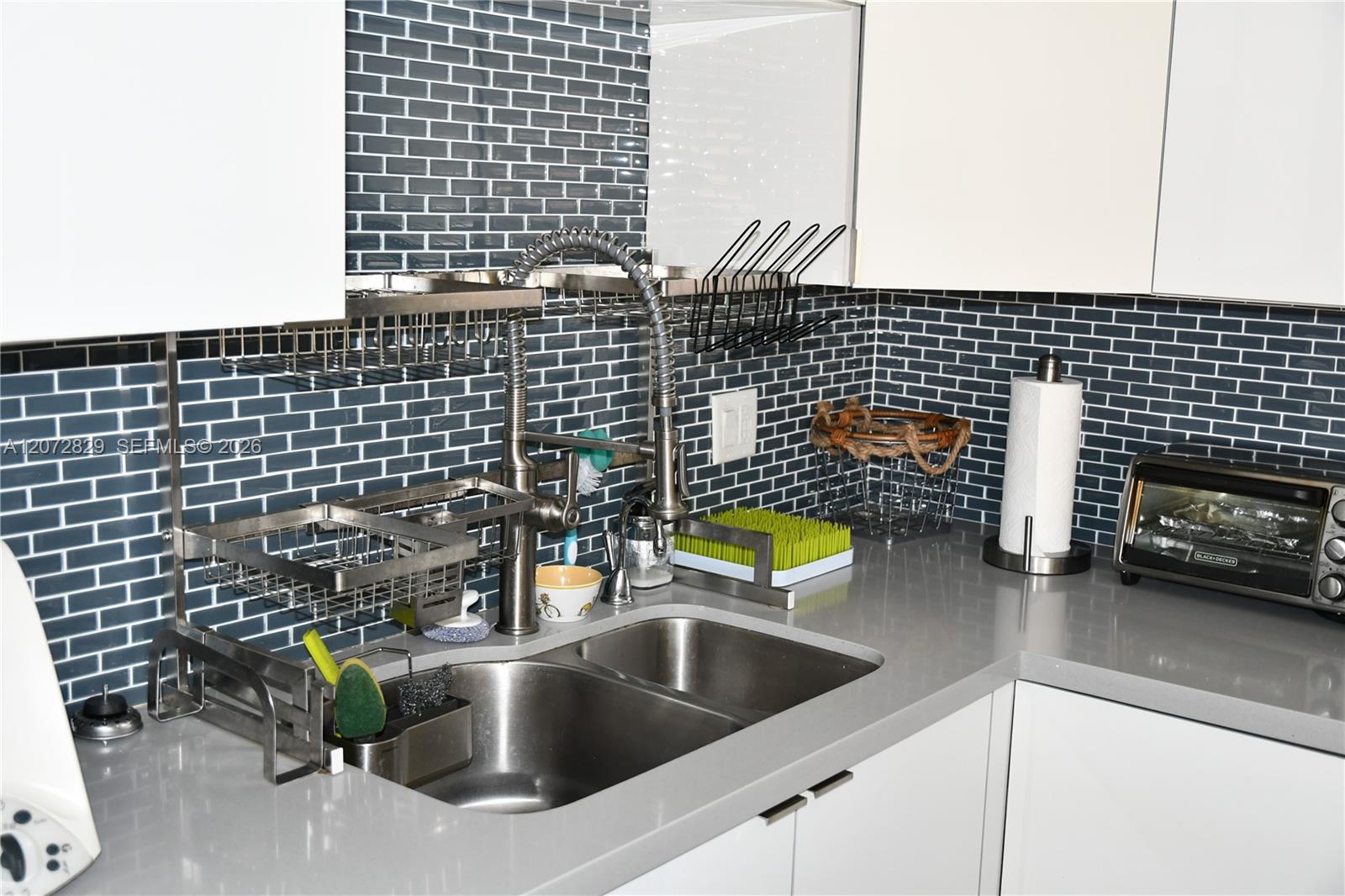 303 3 / 3 1840 sq. ft. $ 2026-08-17 0 Photo