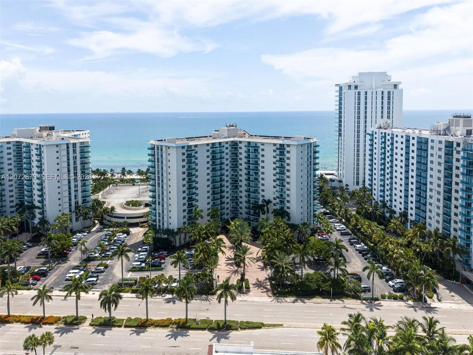 Photo of 3901 Ocean Dr  #3E, Hollywood, Florida, 33019 - 