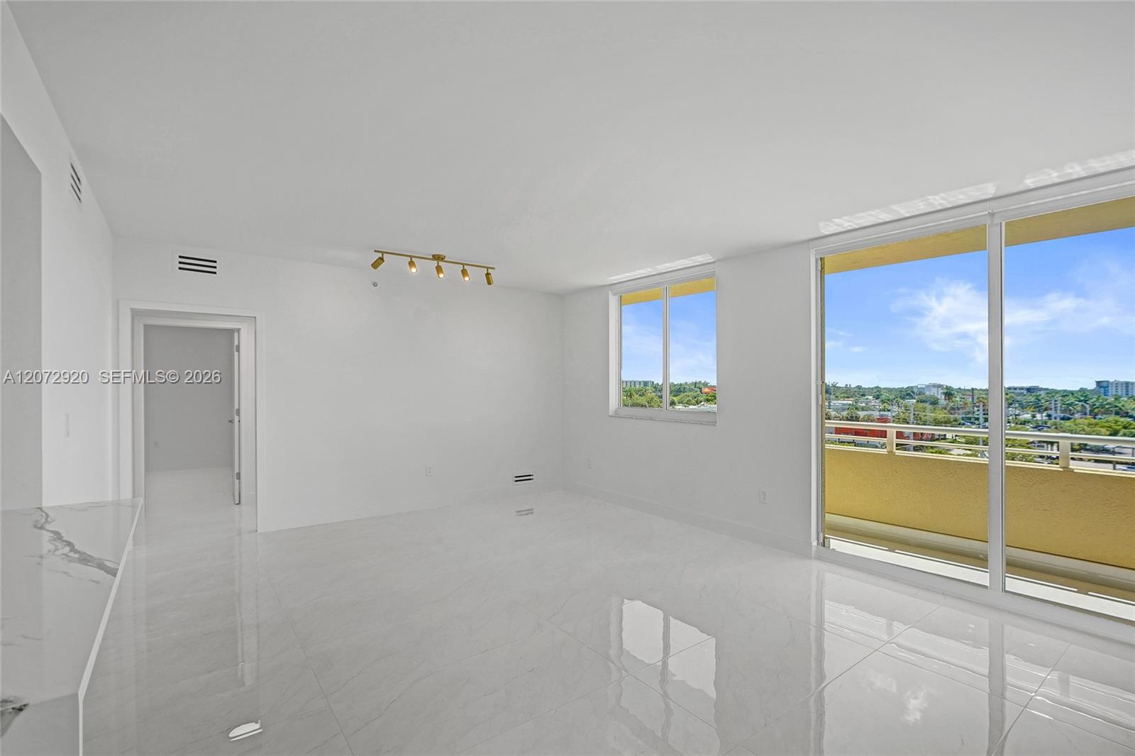 Photo of 2775 187th St #514, Aventura, Florida, 33180 -