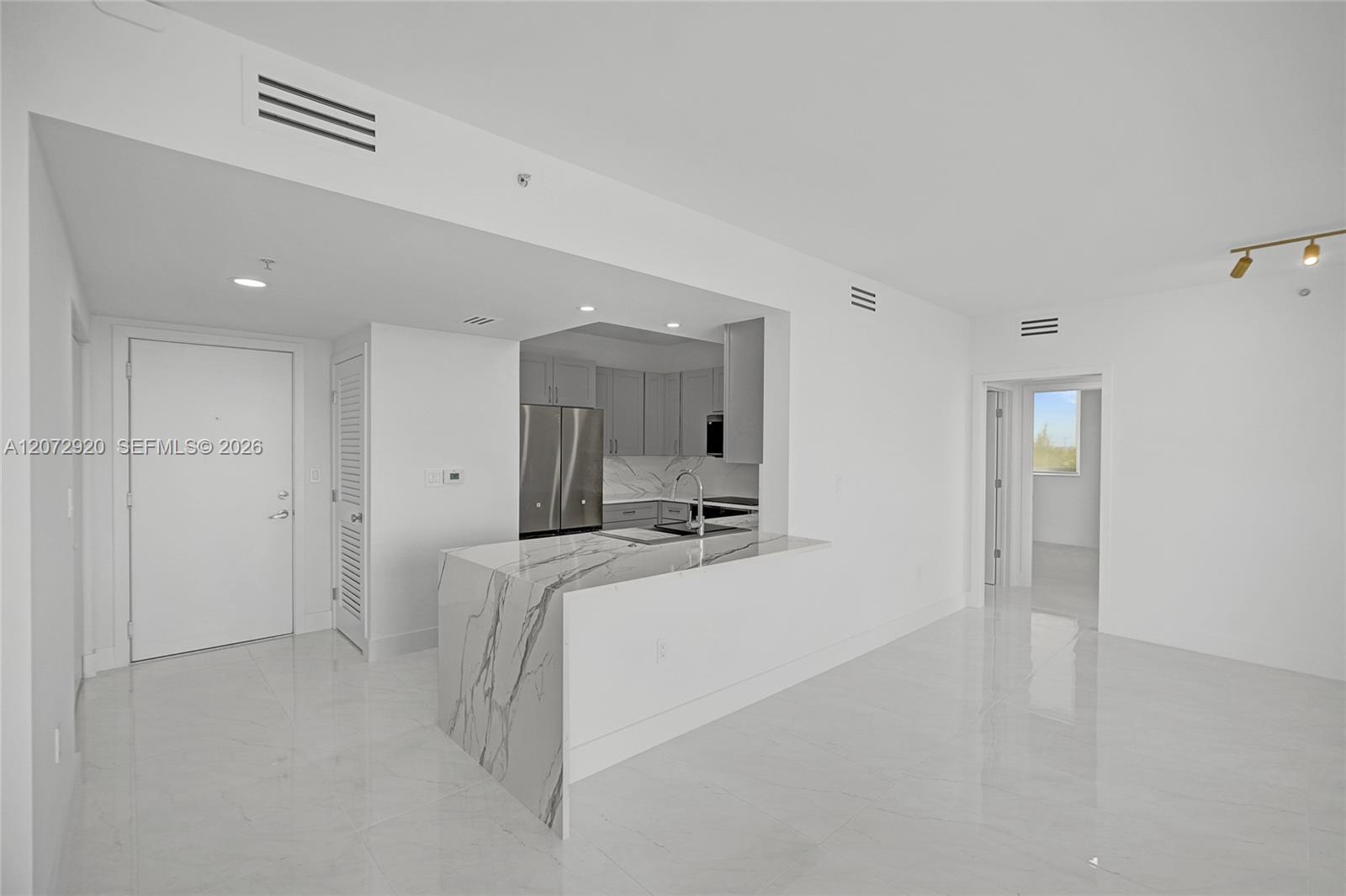 Photo of 2775 187th St #514, Aventura, Florida, 33180 -