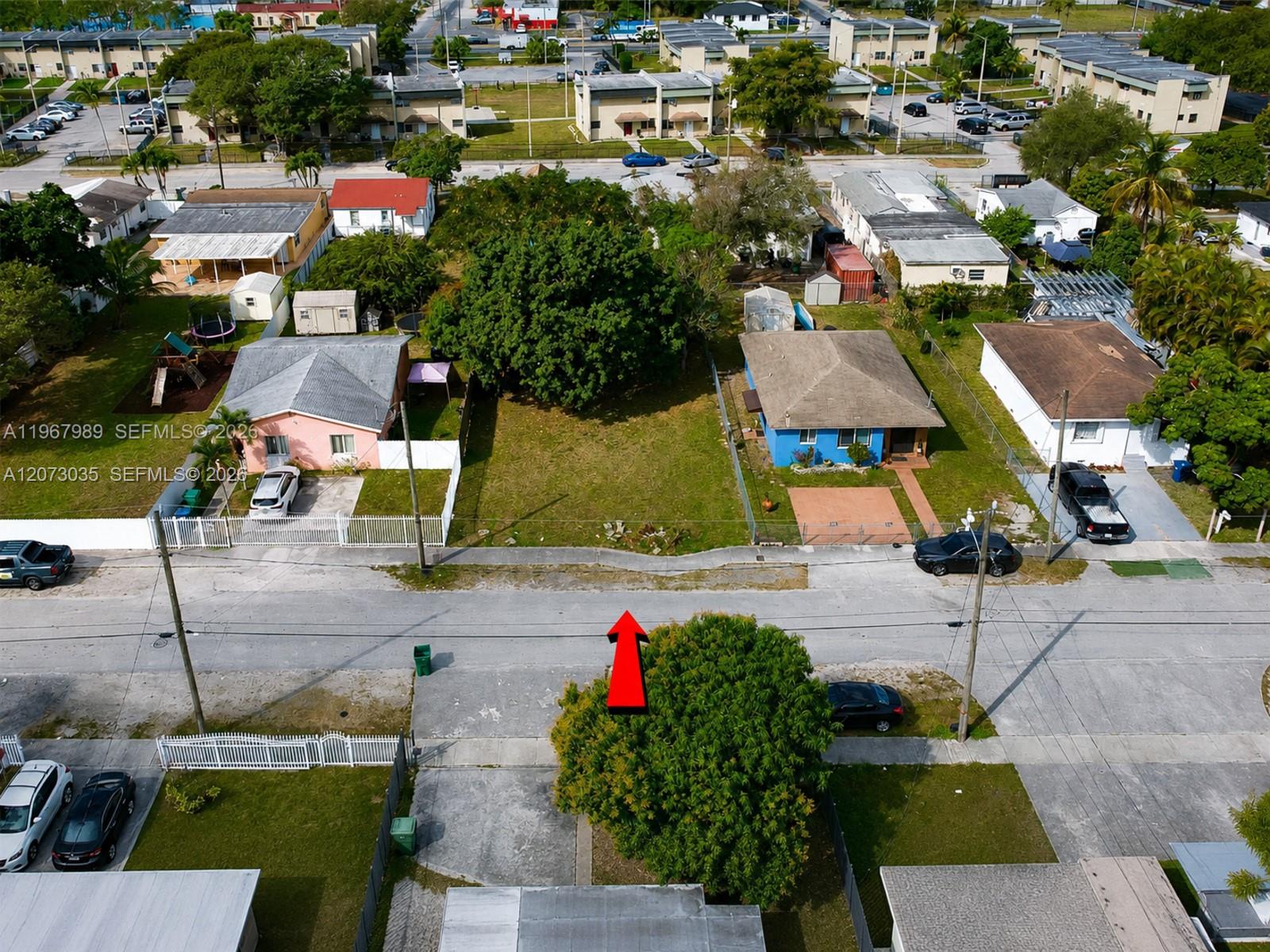   /   sq. ft. $ 2026-08-18 0 foto