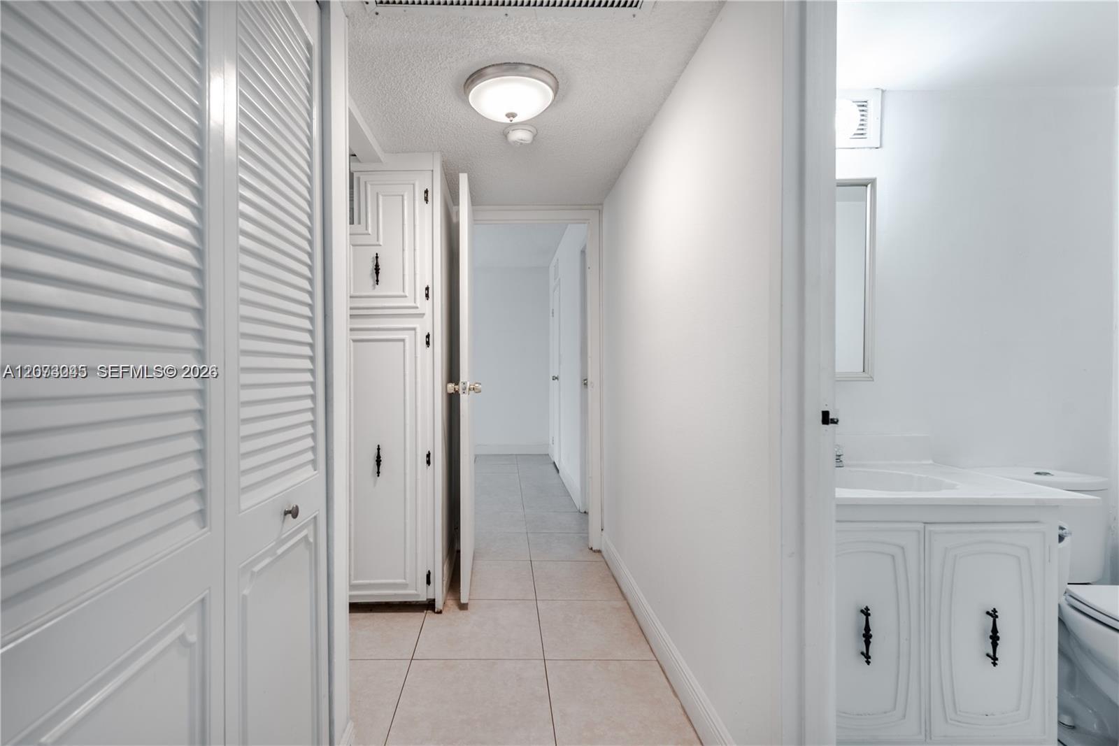 Photo of 2000 Atlantic Shores Blvd #107, Hallandale Beach, Florida, 33009 -