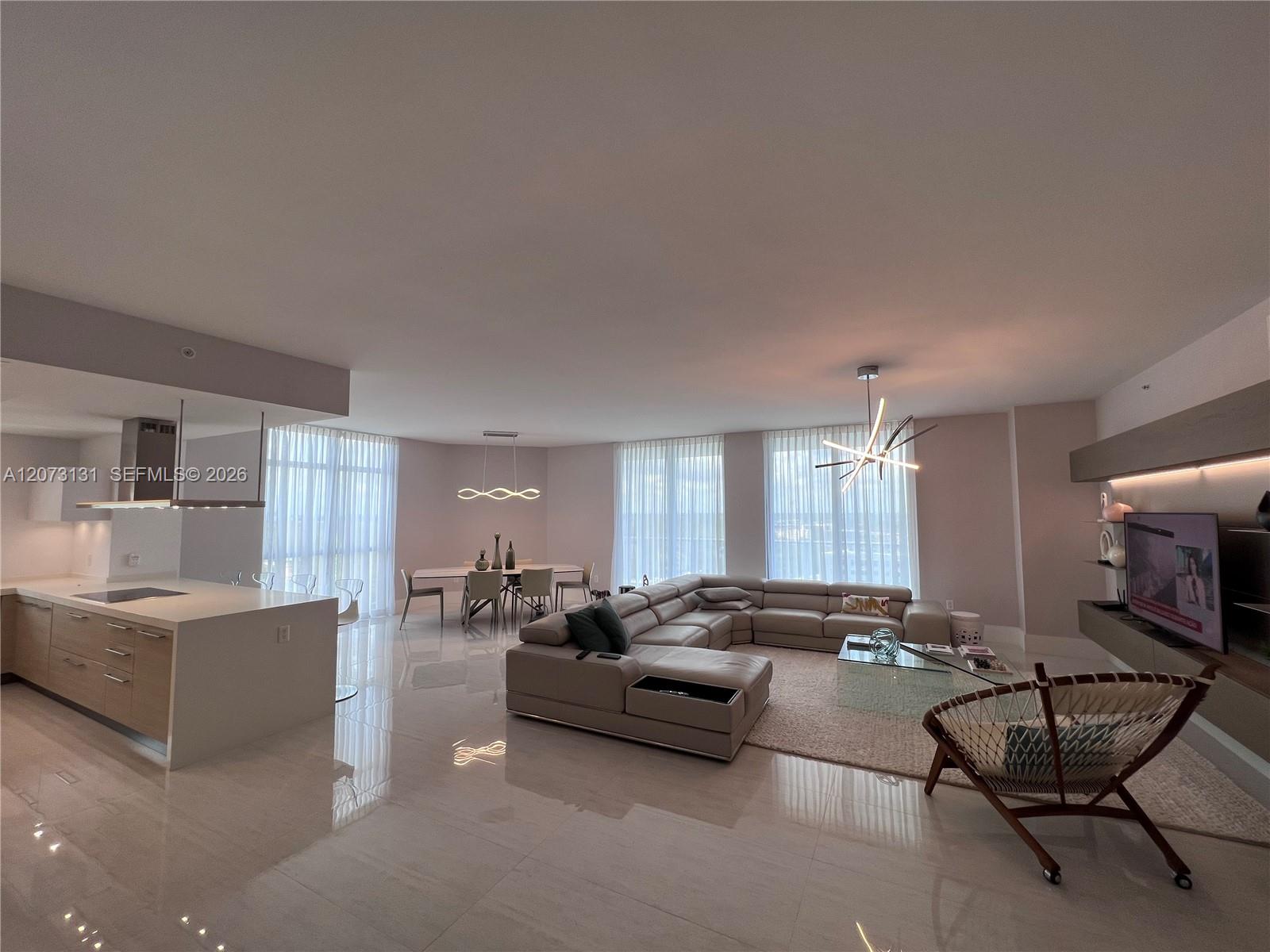 Photo of 17301 Biscayne Blvd #1402, North Miami Beach, Florida, 33160 -