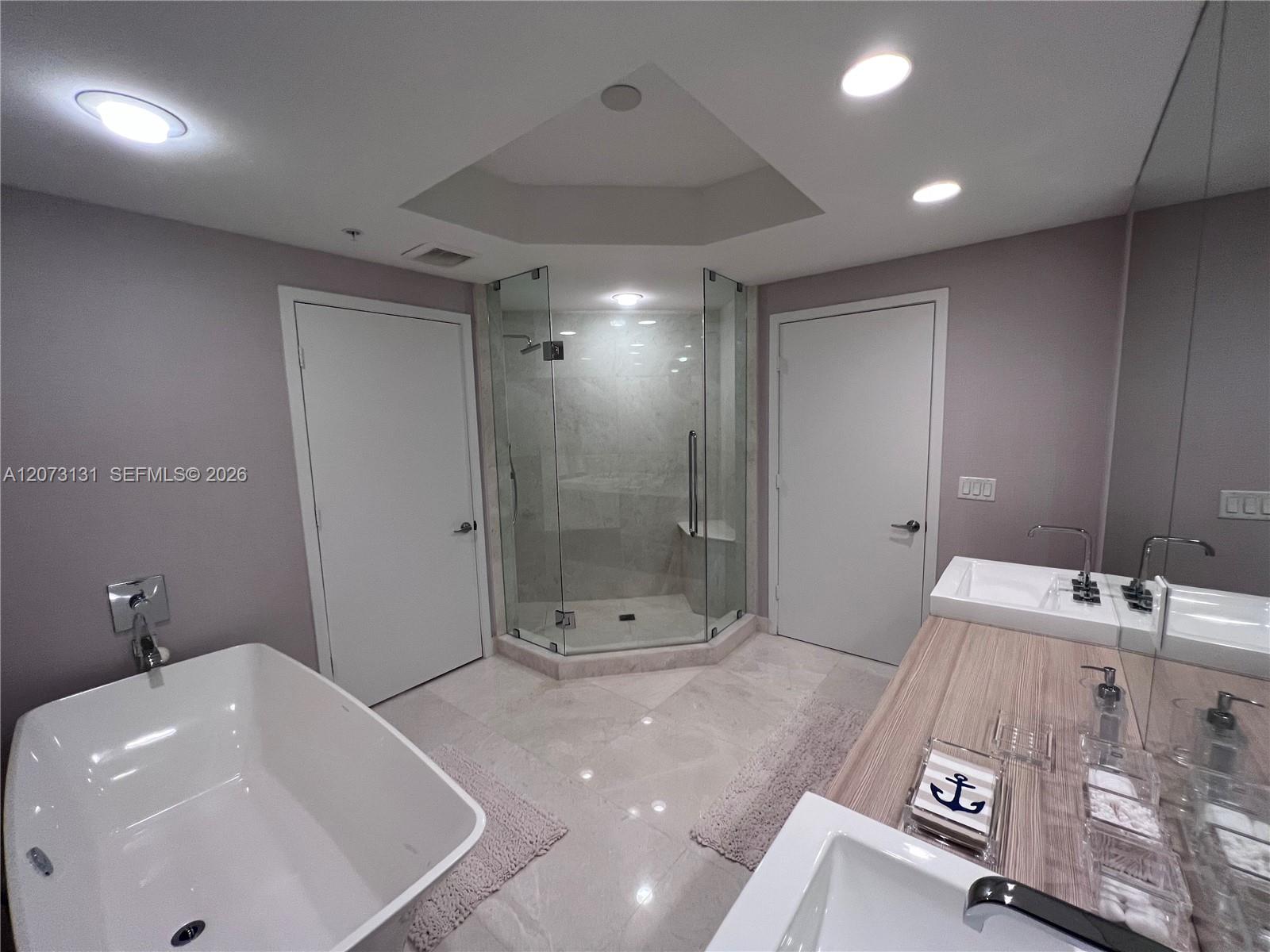 Photo of 17301 Biscayne Blvd #1402, North Miami Beach, Florida, 33160 -