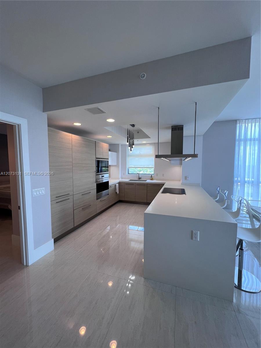 Photo of 17301 Biscayne Blvd #1402, North Miami Beach, Florida, 33160 -