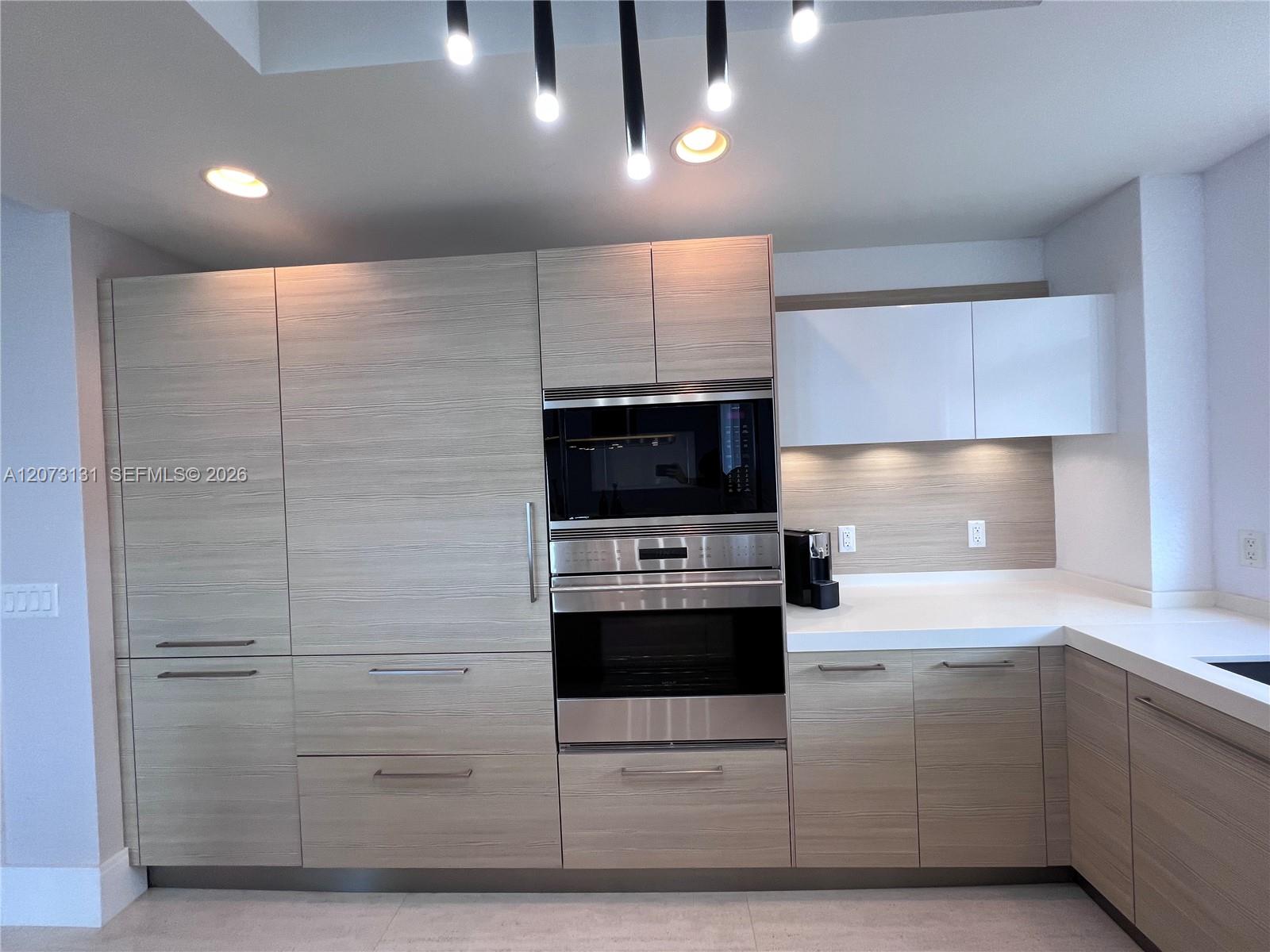 Photo of 17301 Biscayne Blvd #1402, North Miami Beach, Florida, 33160 -