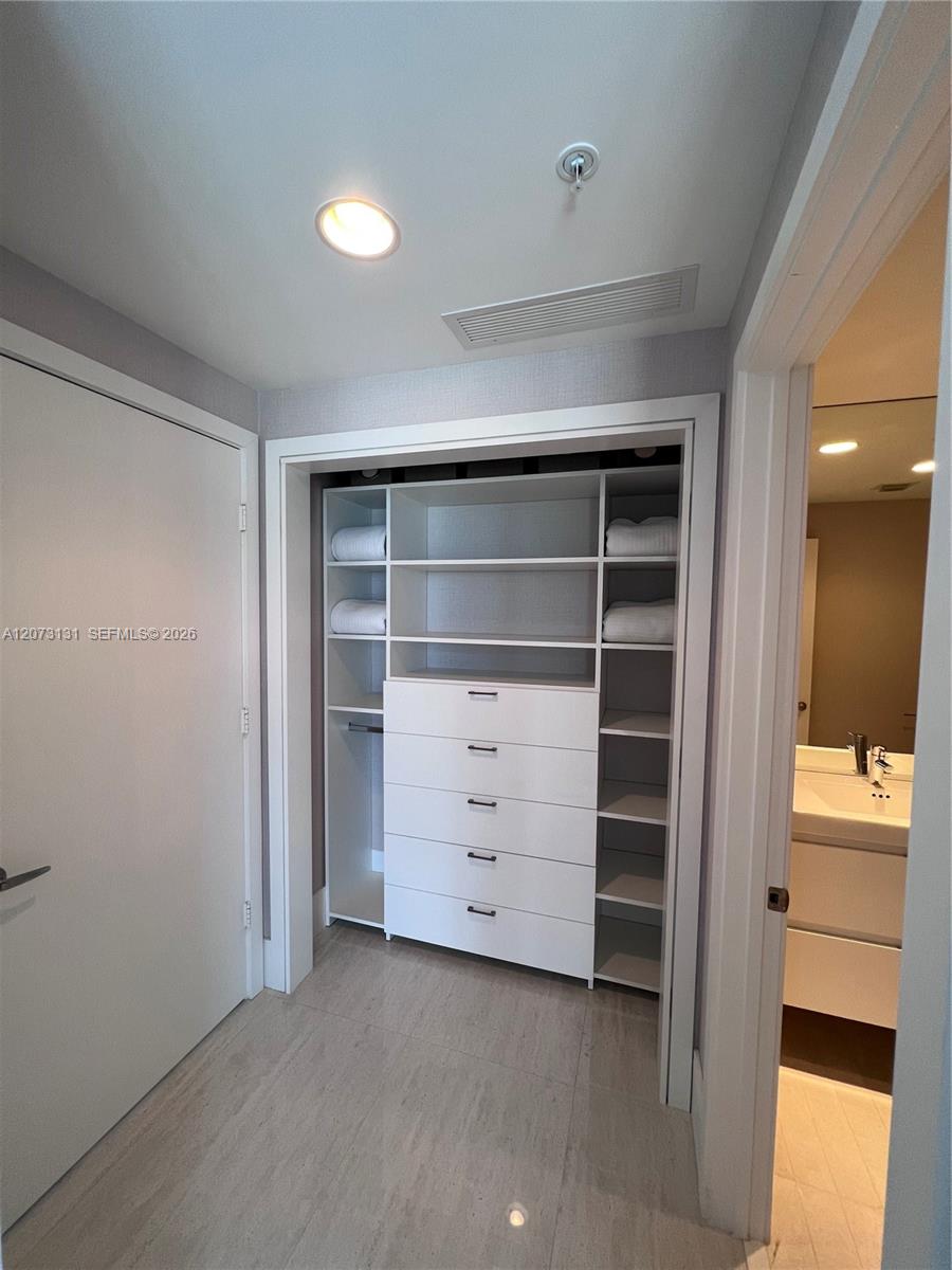 Photo of 17301 Biscayne Blvd #1402, North Miami Beach, Florida, 33160 -