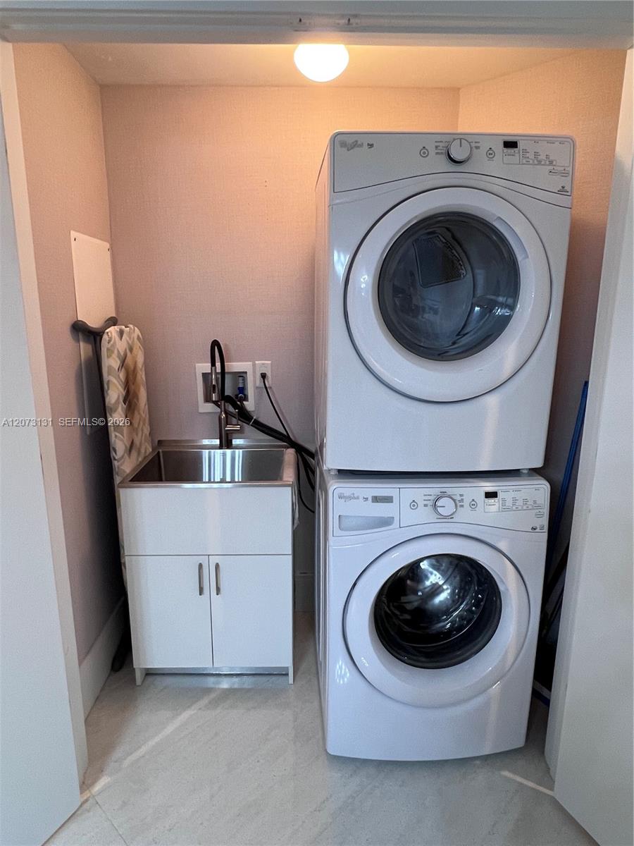 Photo of 17301 Biscayne Blvd #1402, North Miami Beach, Florida, 33160 -