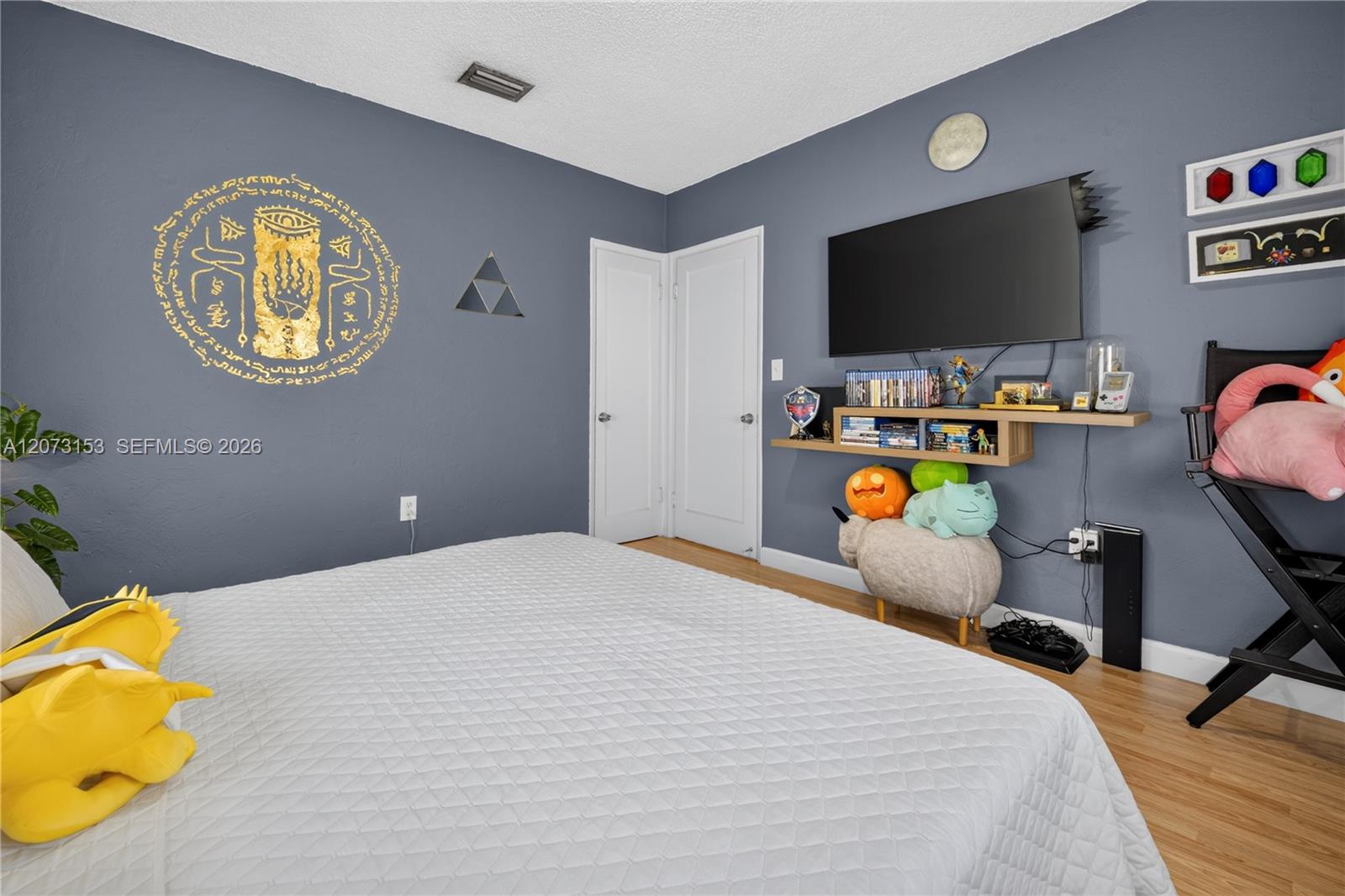 Ver detalles / 3304 sq. ft. $ 2026-08-18 0 foto