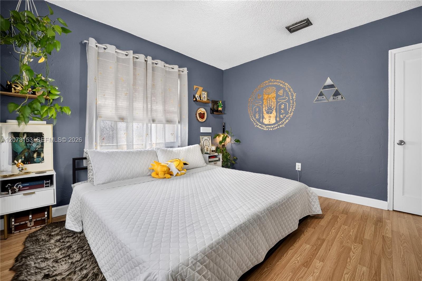 Ver detalles / 3304 sq. ft. $ 2026-08-18 0 foto