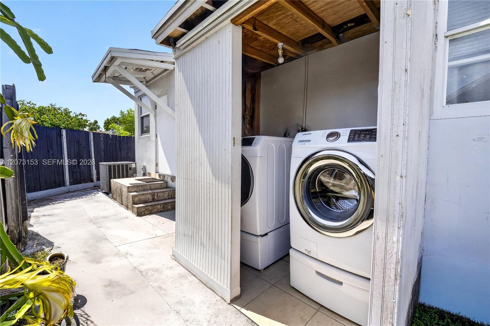 Ver detalles / 3304 sq. ft. $ 2026-08-18 0 foto