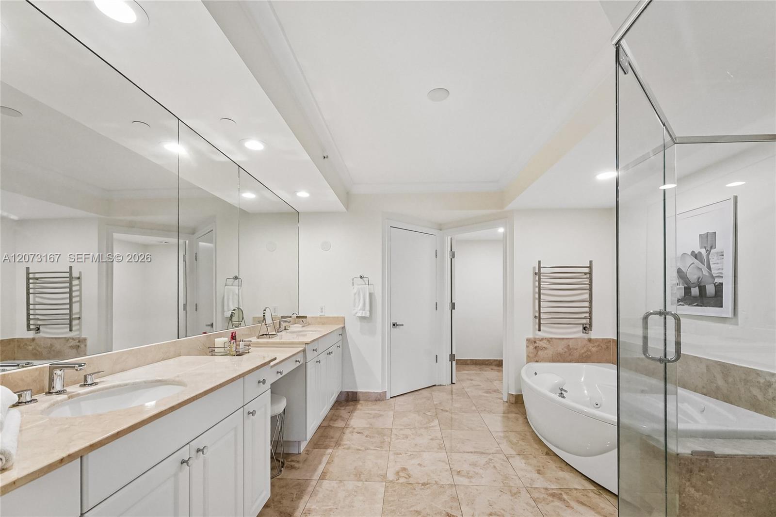 Photo of 20201 Country Club Dr #308, Aventura, Florida, 33180 -