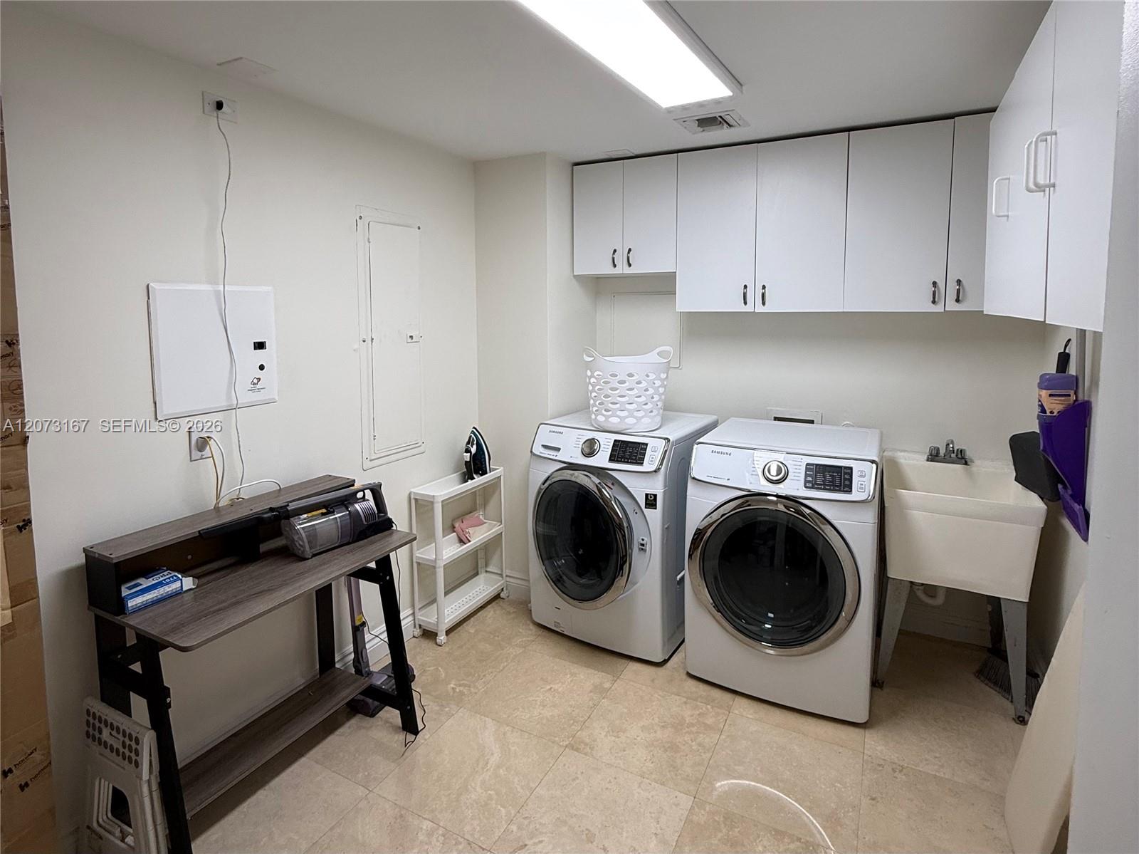 Photo of 20201 Country Club Dr #308, Aventura, Florida, 33180 -