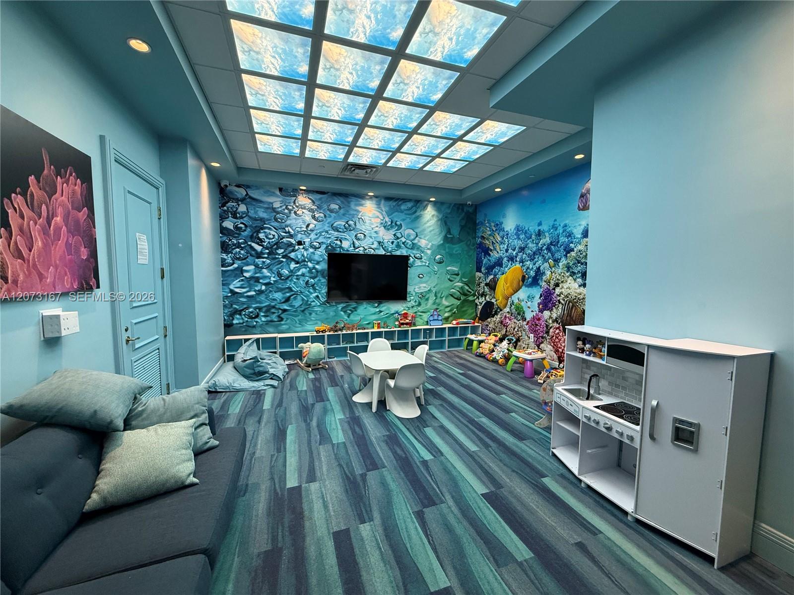 Photo of 20201 Country Club Dr #308, Aventura, Florida, 33180 - Children Room