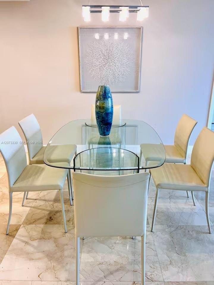 3508 3 / 3 1571 sq. ft. $ 2026-08-18 0 Photo